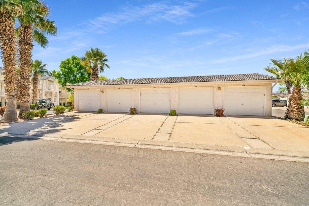 Modern Resort Condo - Pools, Courts & Scenic Views St. George Bagian luar foto