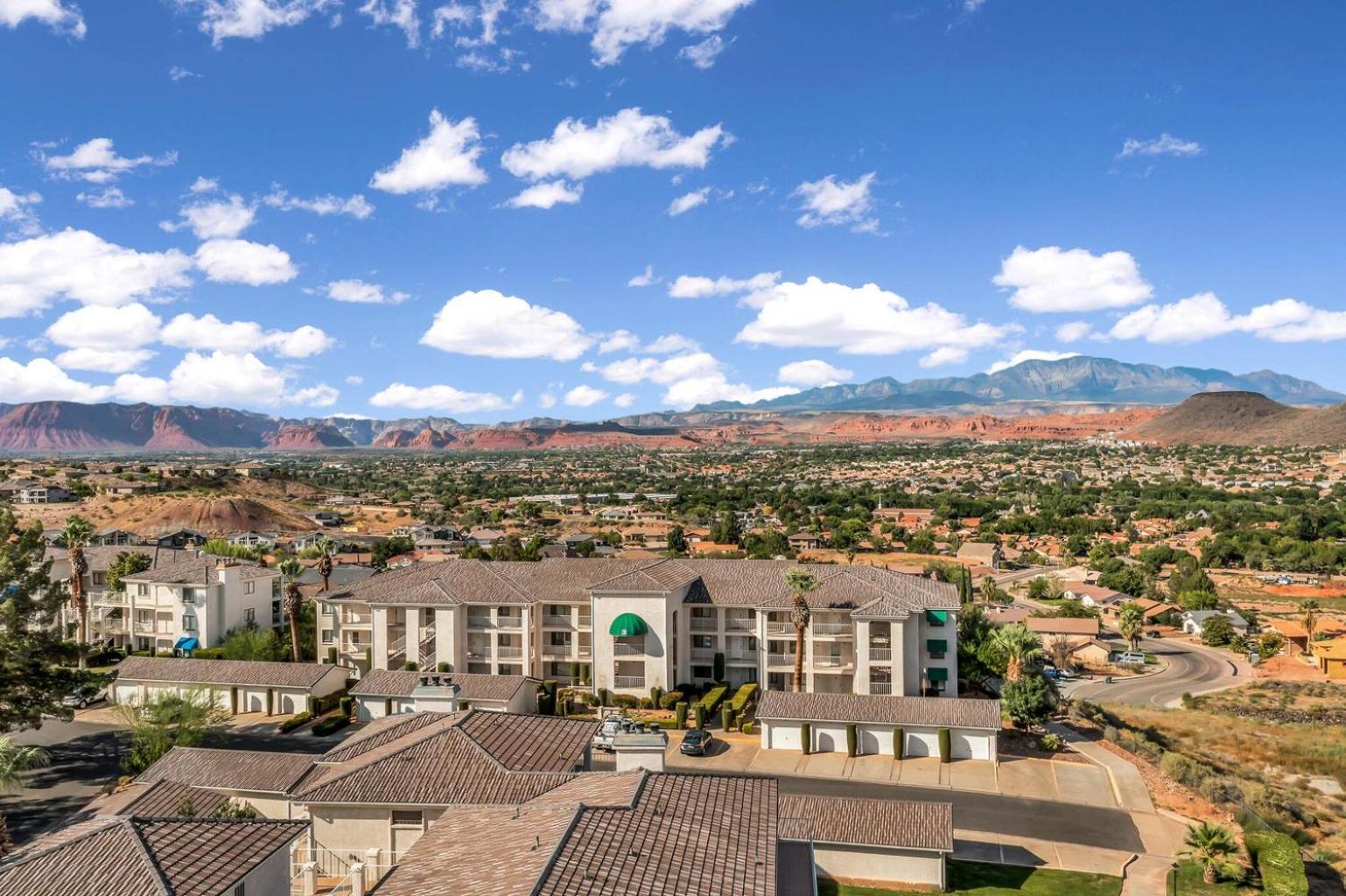 Modern Resort Condo - Pools, Courts & Scenic Views St. George Bagian luar foto